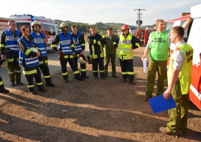 Gemeindeübung-Brand-Saegewerk-Verkehrsunfall-2016 (4)